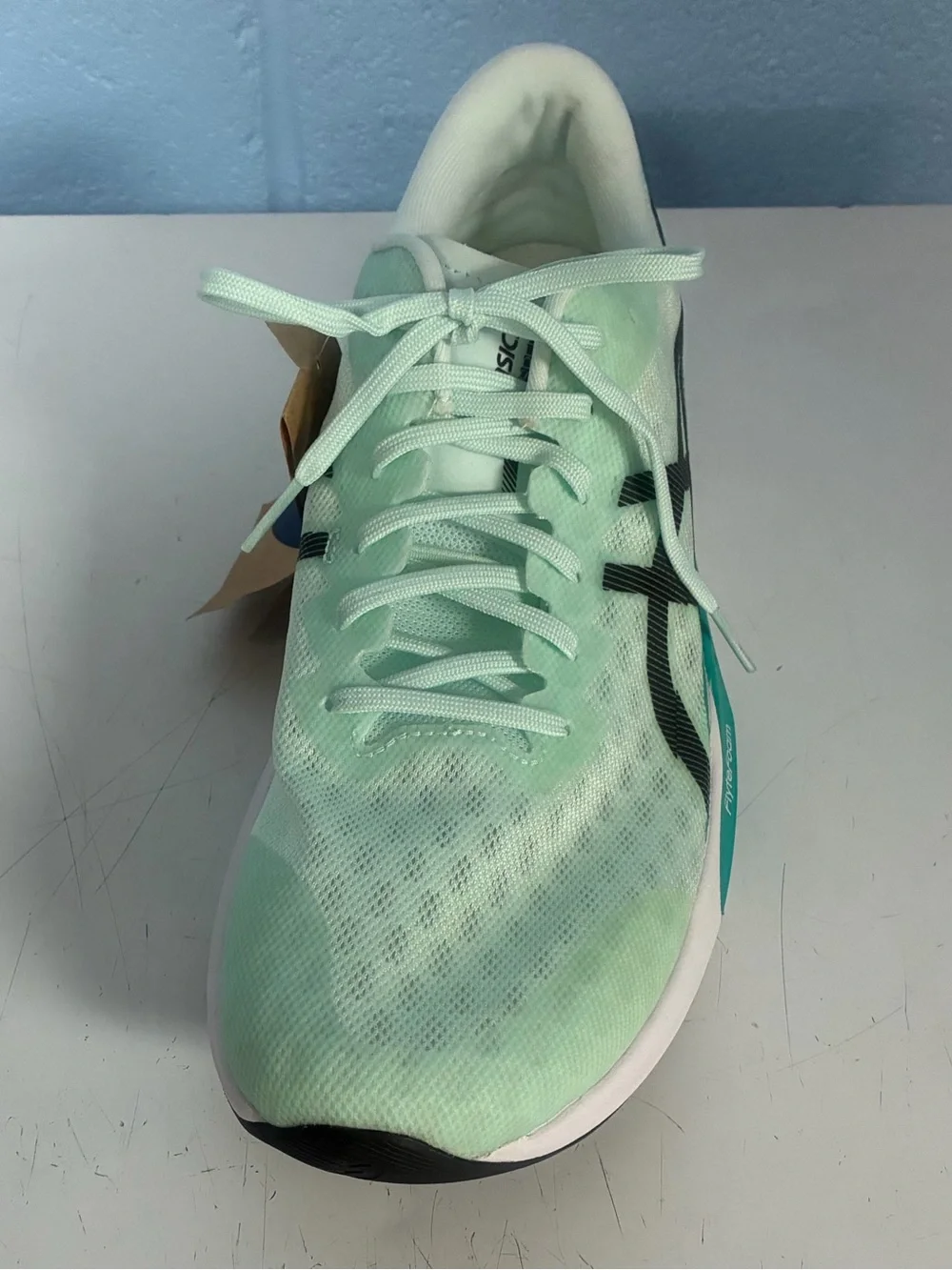 Men’s ASICS Mint Green Athletic Running Shoe with Black Logo